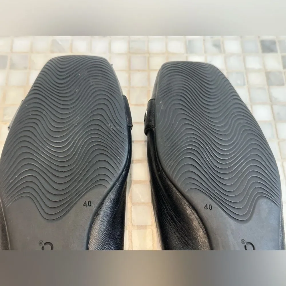 Ecco Shoes Black Leather Flats with Buckle Toe